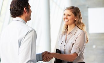 Como controlar prazos e manter um bom relacionamento com clientes?